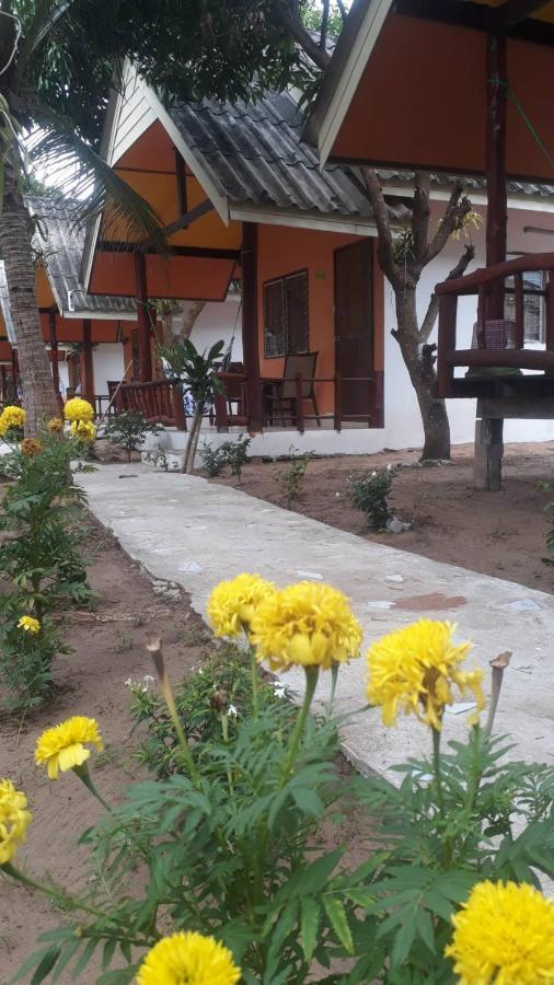 Chill Chill Long Beach Hostel Koh Lanta Exterior foto